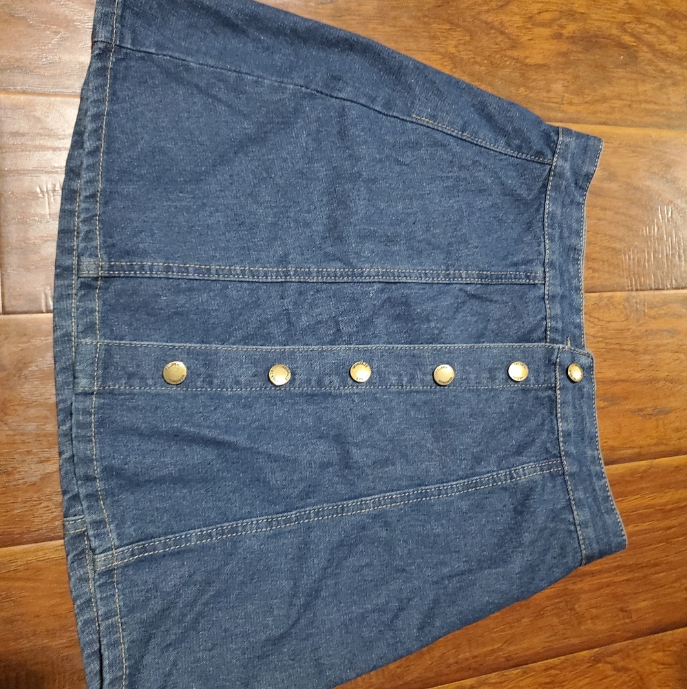 Button up skirt high waisted